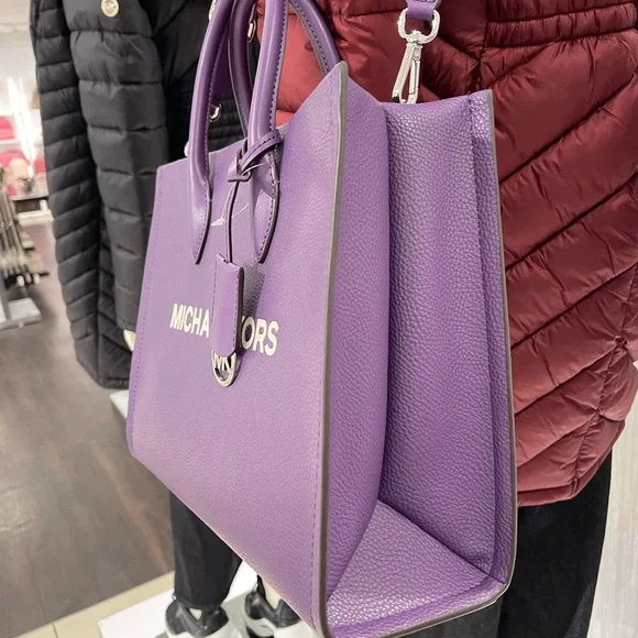 MICHAEL KORS Mirella Medium EW Pebbled Leather Tote Bag
Dark Purple 
NWT - Picture 15 of 16